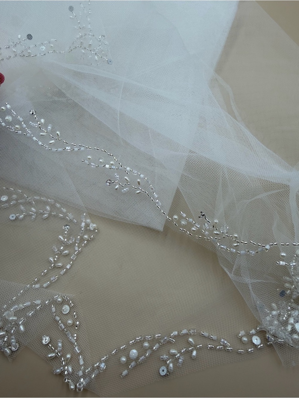 Giselle Bridal SP469 Ivory Beaded Fingertip Bridal Veil NWT